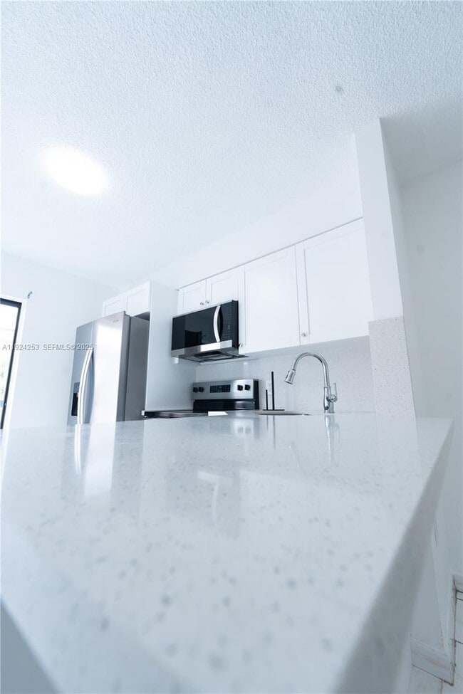 Photo - 5300 W 21st Ct Unit 311