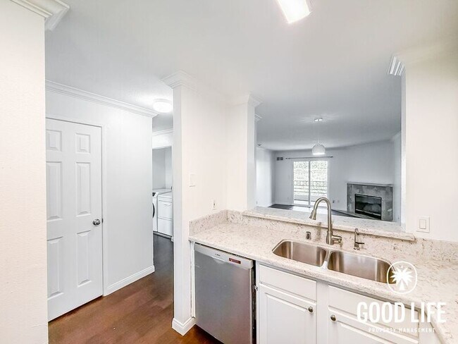 7405 Charmant Dr Unit 2302