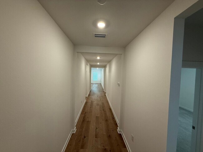 Photo - Free Wi-Fi for the first year! 4 Bed/2 Bat...