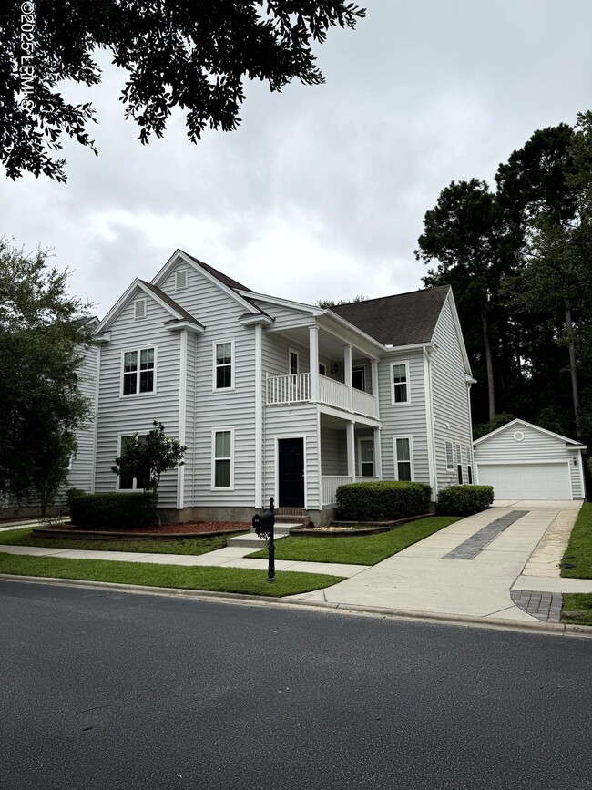 Building Photo - 17 Riversbridge Ct Rental