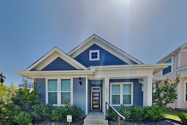 Building Photo - 8441 Royal Star Rd