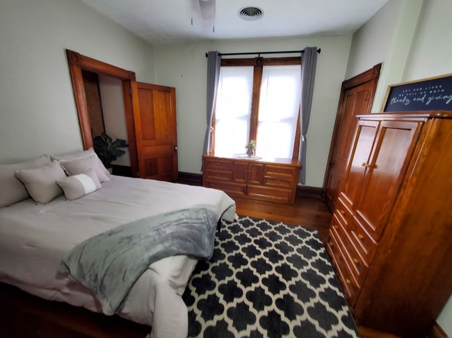 Photo - 1136 Park Ave Unidad Lovely 1 bedroom 1 bath