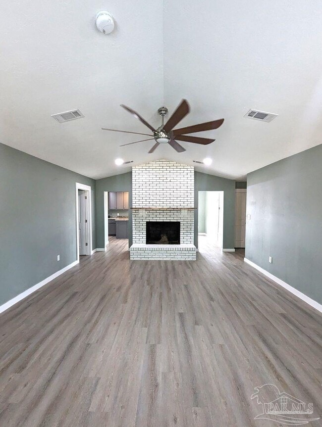 Photo - 6045 Hamilton Bridge Rd