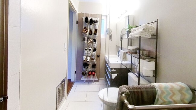 Photo - WALK TO SDSU! 5 bed 2 bath House w/ A/C