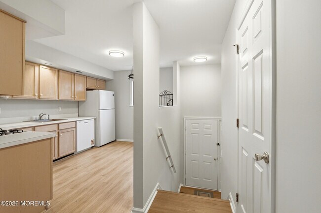 Photo - 1606 Alpine Trail