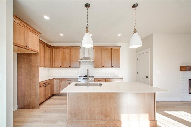 Photo - Luxury Townhome in the Heart of Eagle — 3 Beds + 3 Baths + Premium Amenities