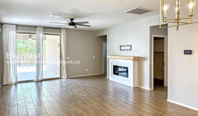 Photo - 10667 W Filbert St