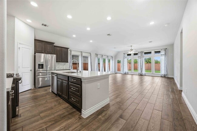 Photo - 9314 Eckert Rd