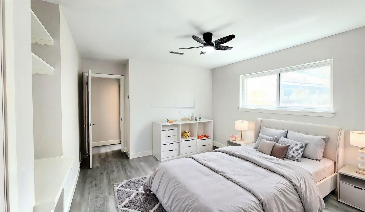 Photo - 403 Vance St