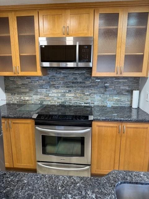 Building Photo - 1407 NE 56th St Unit 301