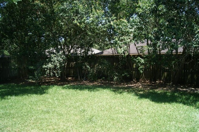 Photo - 5522 Dryad Dr