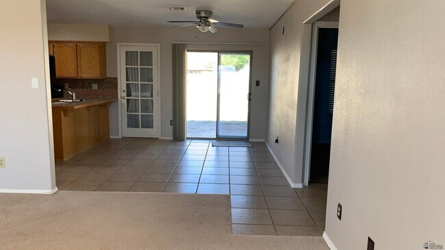 Photo - 36360 Margaret St