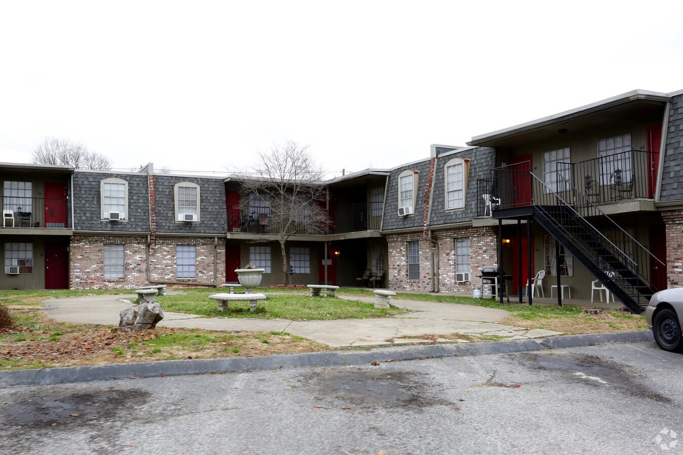 Clifton Village - Clifton Village Apartments
