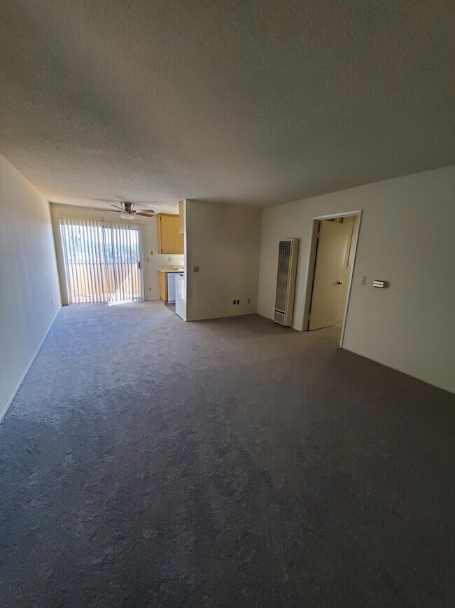 Photo - Mariposa Apartments