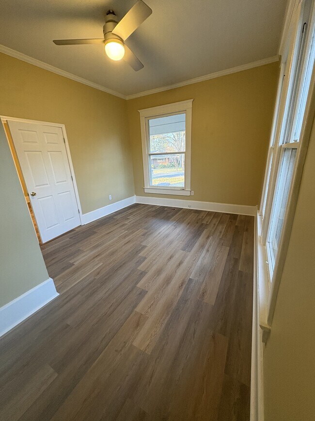 Photo - 706 Hancock Dr