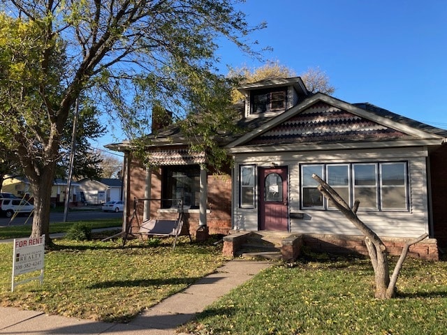 Photo - 322 W 4th St