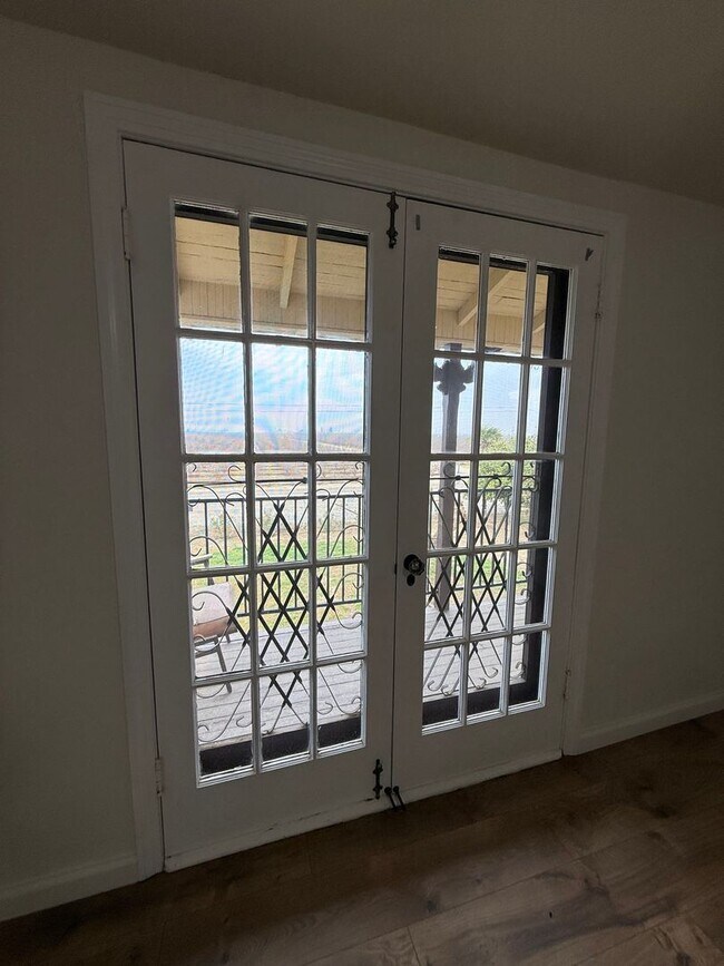 Photo - Country Home.  3 Bed 2 Bath