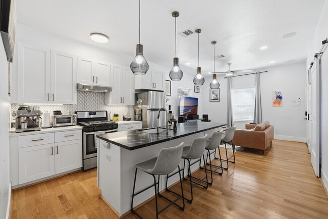 Photo - 1401 Sydnor St