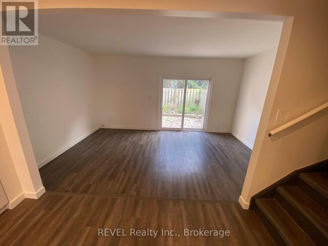 Photo - 5815 Swayze Dr