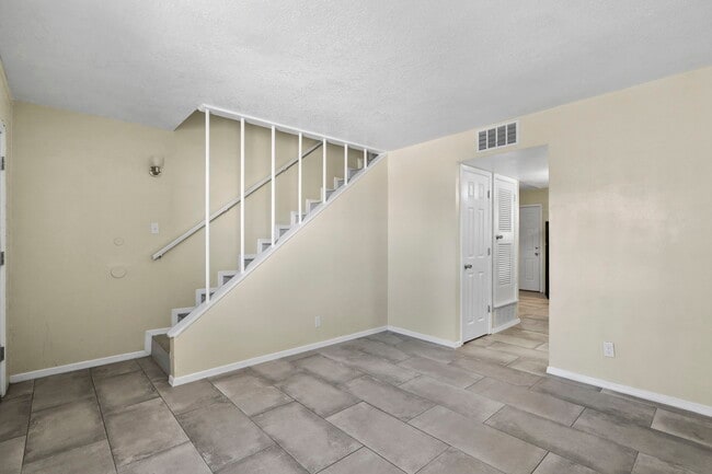 Photo - 3702 Keltner Ave