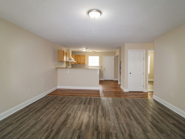 Photo - Modern Living Meets Comfort in This Beautiful Duplex