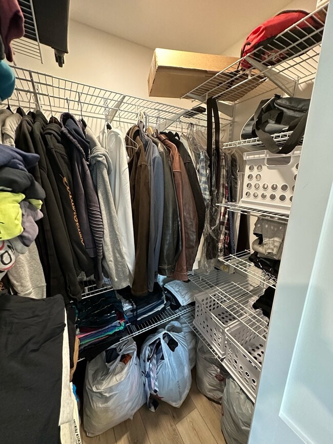 Photo - 15 Morton Ave Unidad