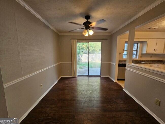 Photo - 3065 Shadow Walk Ln