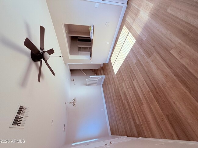 Photo - 1 N 88th Ave