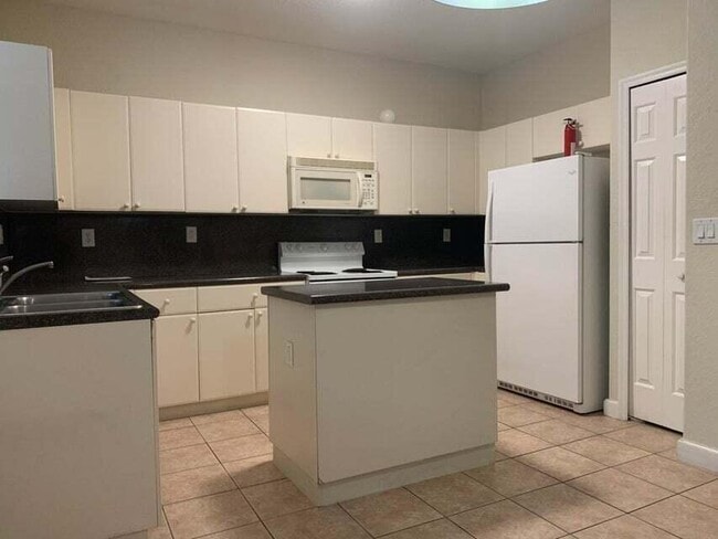 Photo - 3507 Shoma Dr