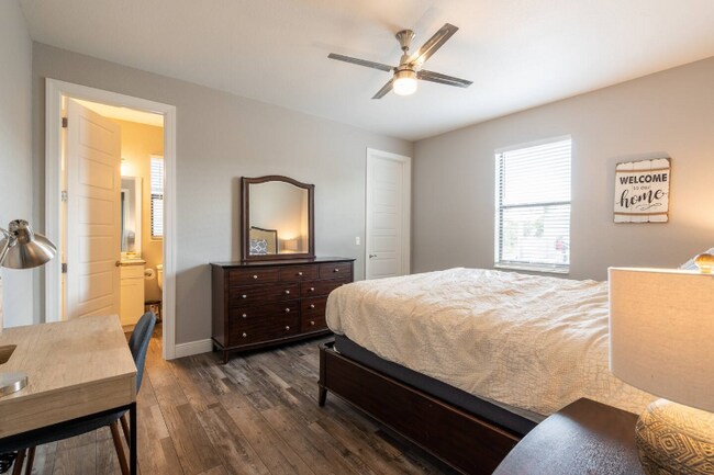 Photo - 235 Gleason Pkwy