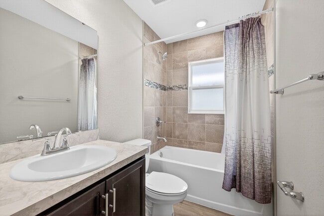 Photo - Single-Story 4/2 in Prime Riverview Location