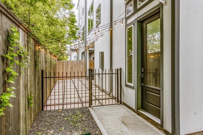 Photo - 8409 Hempstead Rd