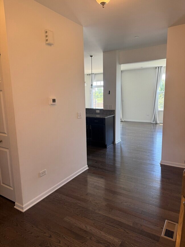 Photo - 2856 Henley Ln