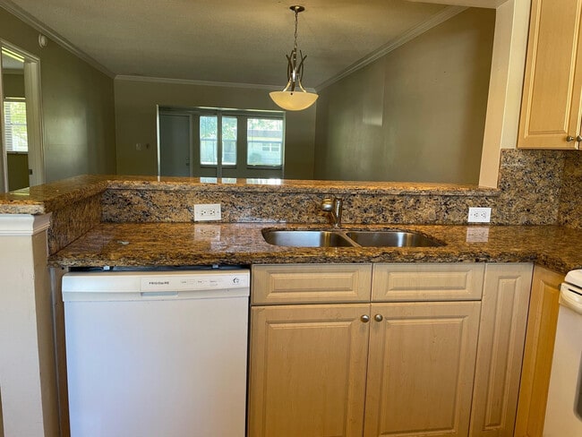 Photo - 608 SW Natura Blvd Unit 109