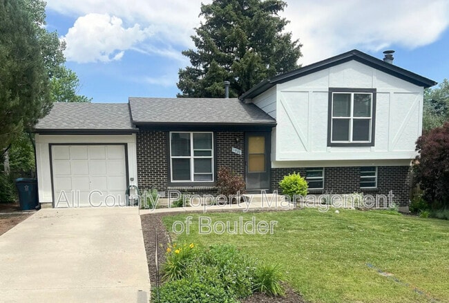 Building Photo - 1520 Taft Ct