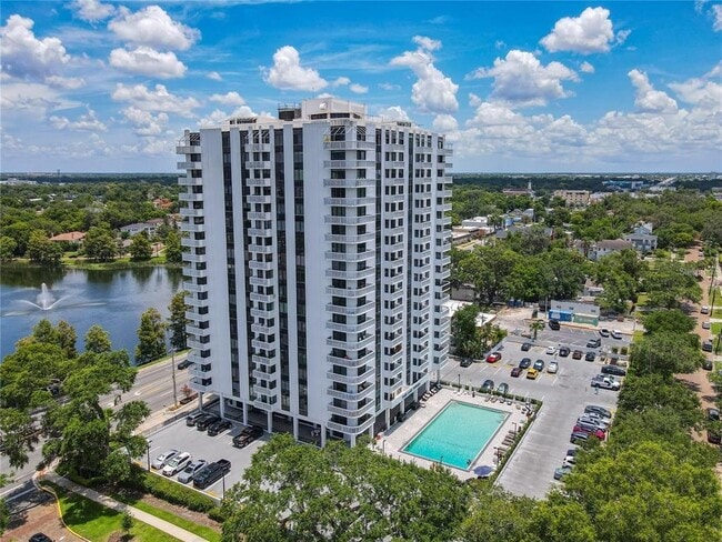 Building Photo - 400 E Colonial Dr Unit 1604