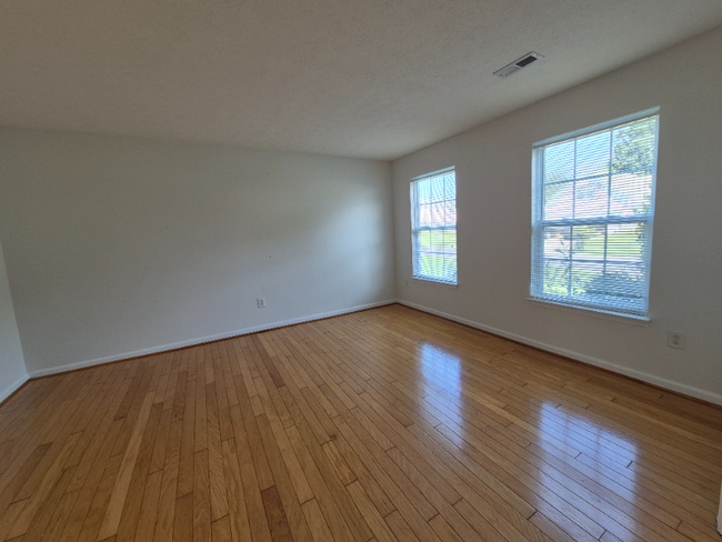 Photo - 3908 St Erics Turn