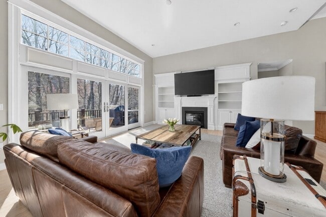 Photo - 165 Black Rock Dr