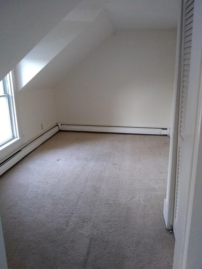 Photo - 32 S Main St Unit #4