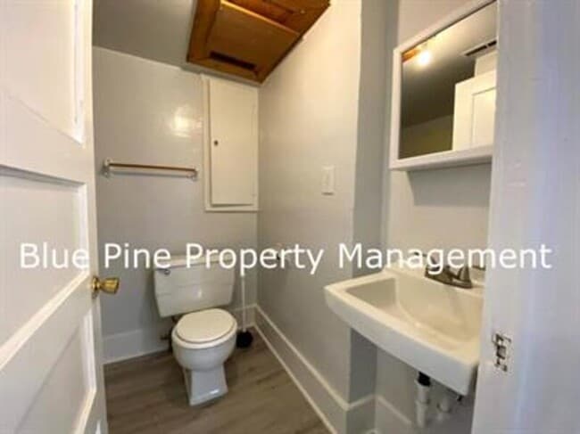 Photo - 252 N Shilling Ave Unit 4