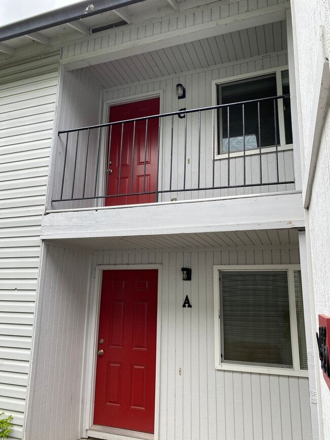 Photo - (858) Fox Fire - 2 Bedroom / 1 Bathroom Unidad 455-C (Up)