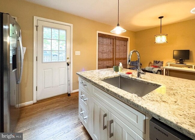 Photo - 1603 Carlyle Dr