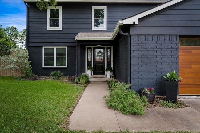 Photo - 11600 Parkfield Dr