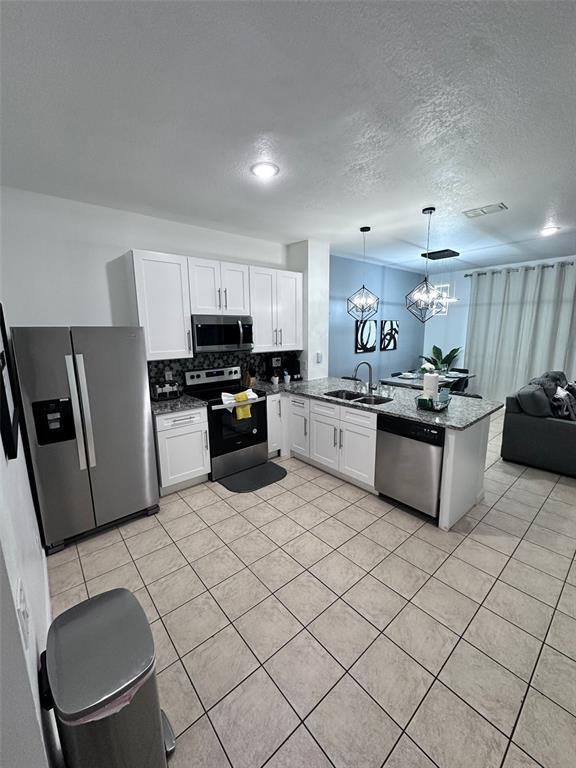 Photo - 2381 Silver Palm Dr