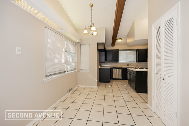 Photo - 3347 Navajo Pl