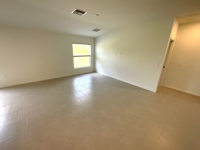 Photo - 11961 Savanna Lks Blvd