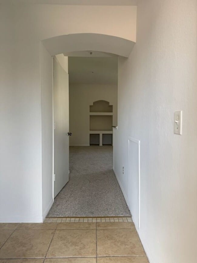 Photo - 3rd floor 2bed 2 bath on golf course