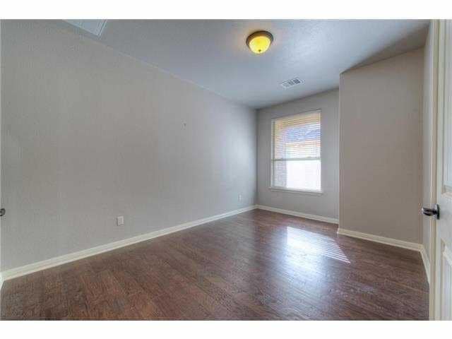Photo - 4002 Remington Rd