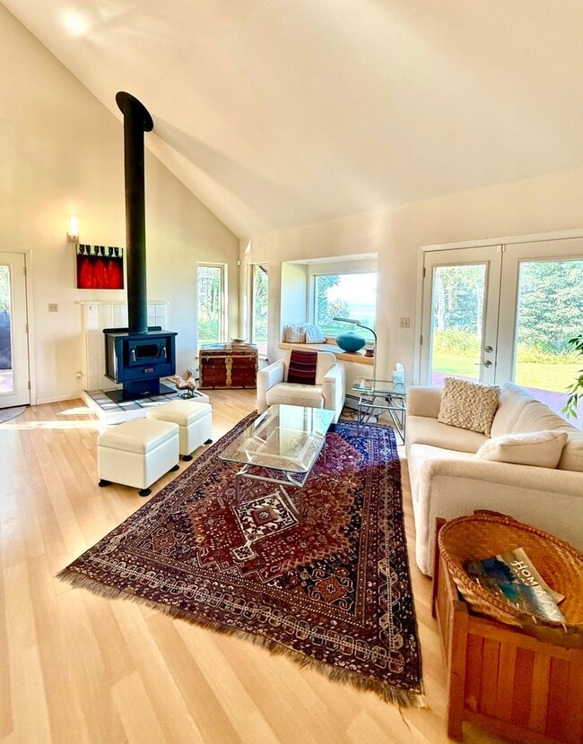 Photo - SEASONAL OCEANFRONT HOME