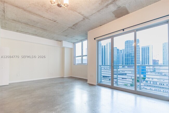 Building Photo - 133 NE 2nd St Unit 1509